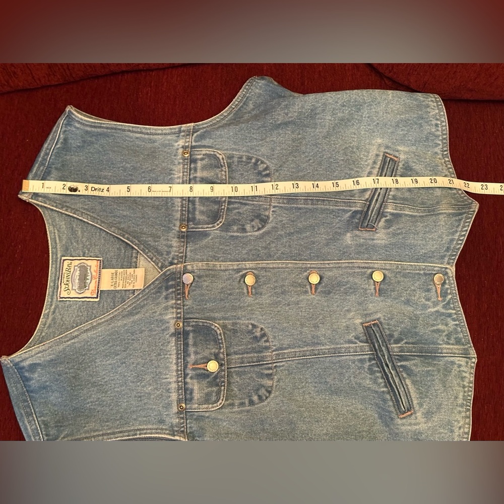✨ Vintage St. John’s Bay Denim Vest – 90s Cool Girl Vibes ✨ - Picture 5 of 7